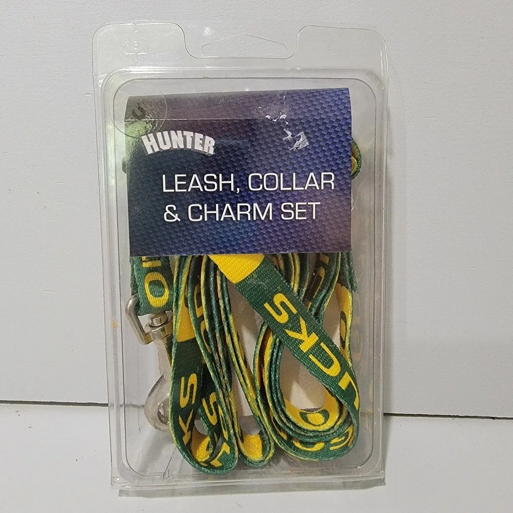 Hunter Oregon Ducks Pet Leash Collar Charm Set Small Green Yellow NCAA